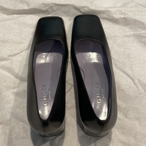 NWOT Gucci square toe pumps with block heel and patent black accents - Picture 7 of 12